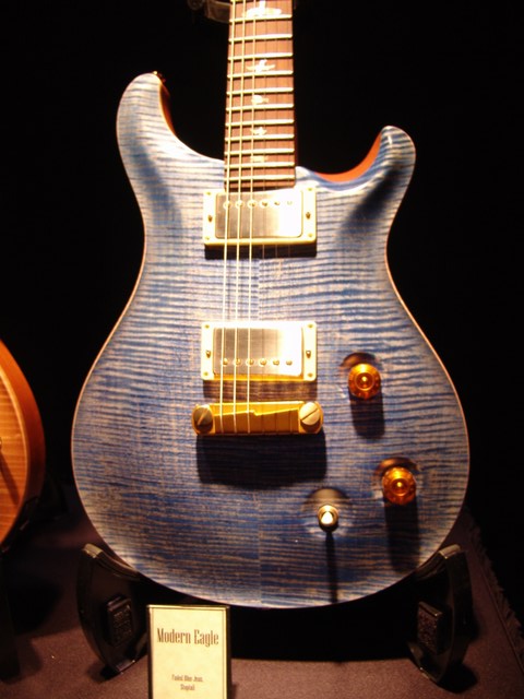 NAMM-%20072.jpg (480x640 -- 0 bytes)